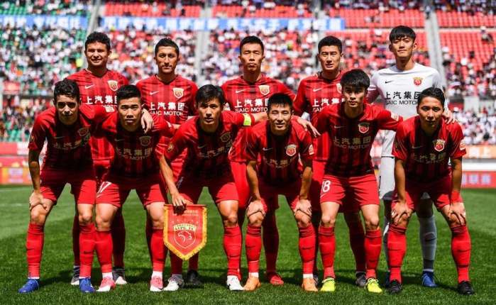 — @sport 来源：Barça Universal巴塞罗那俱乐部预计加维将在二月份复出。