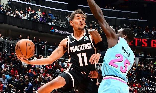 东契奇真适合洛杉矶大舞台：连续秀背传+脚踝终结助攻三分命中！