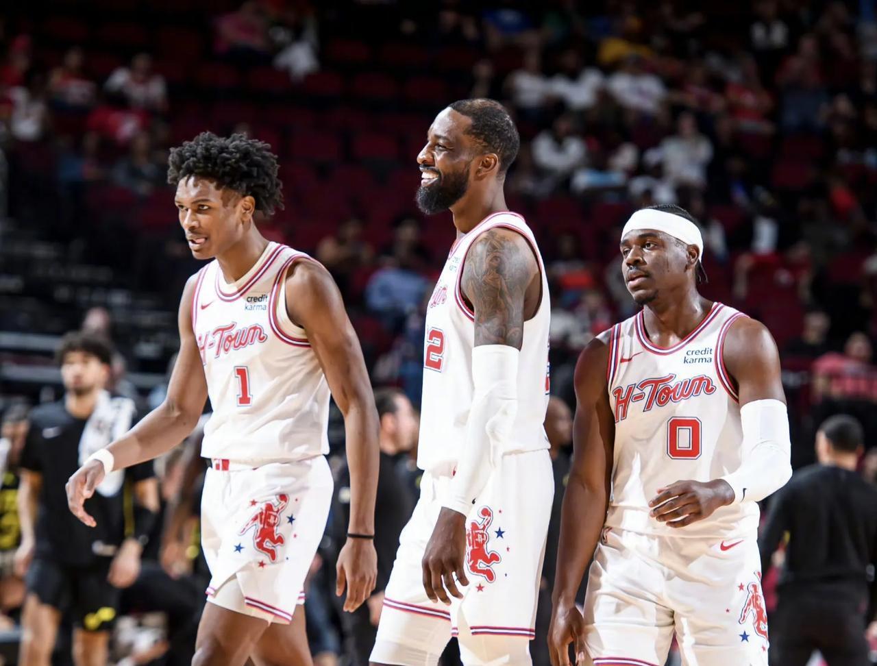 棒球与流体动力学的球路建模